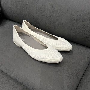 AllBirds Tree Breezer Point Ballet Flats White Size 8.5 New